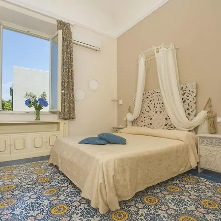 Parisi Grand 4*
