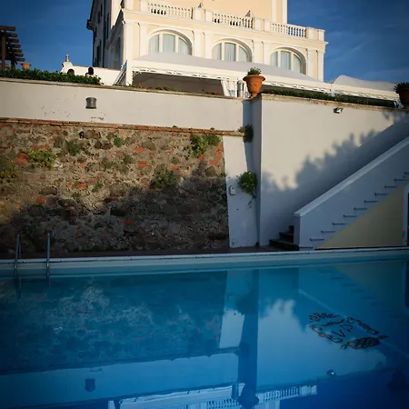 酒店 Parisi Grand 卡斯蒂利翁切洛